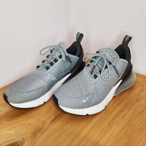 Nike Air Max 270 Women's Size 7